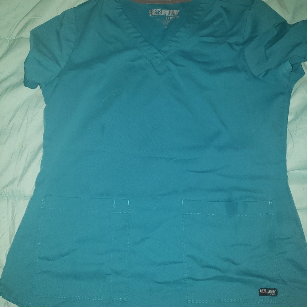 Scrub top